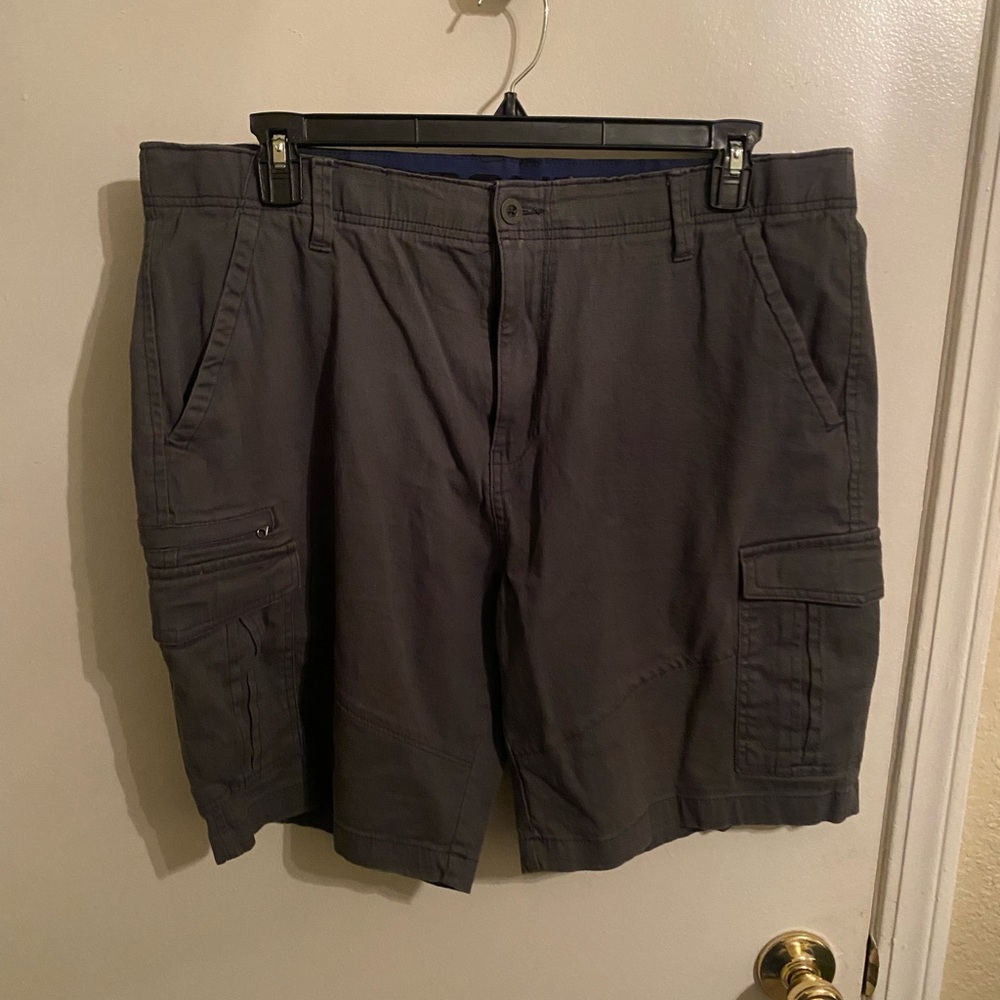 Men's Denali Charcoal Cargo Shorts